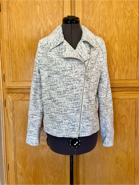 Max Studio Jackets & Blazers - Max Studio Ivory and Black Tweed Moto Blazer